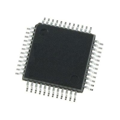 IC Integrated Circuits LCMXO2-2000ZE-1UWG49ITR1K WLCSP-49 Programmable Logic ICs
