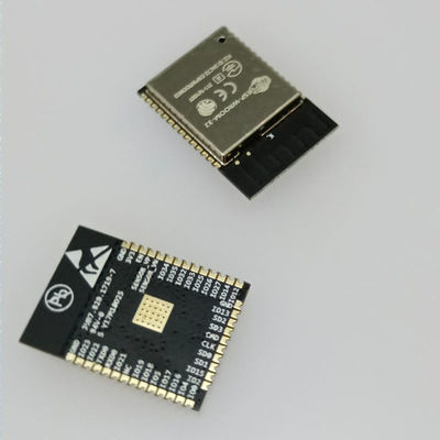 IC Integrated Circuits ADV3220ACPZ
