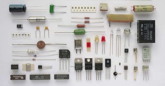 IC Integrated Circuits HMC663LC3TR