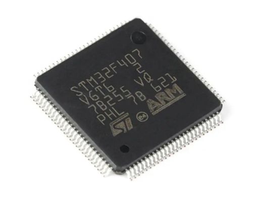 IC Integrated Circuits ATSAMD21J17A-CU