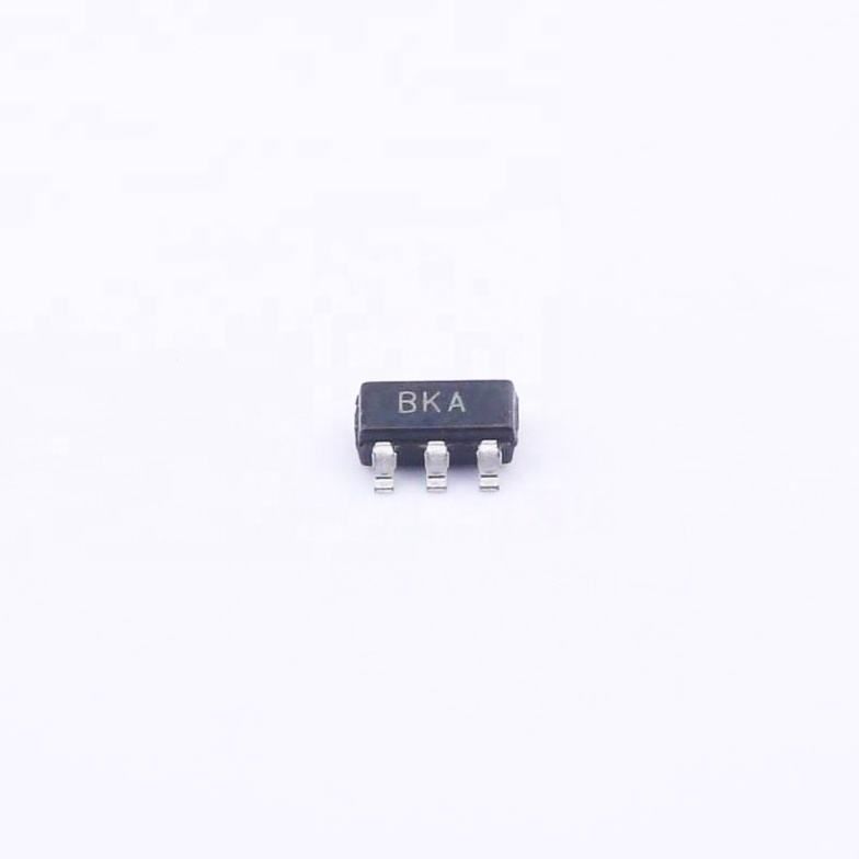 IC Integrated Circuits AD8615AUJZ-REEL7