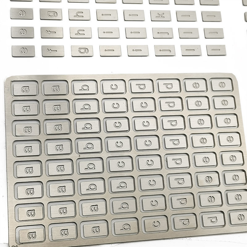 IC Integrated Circuits AD7868ARZ