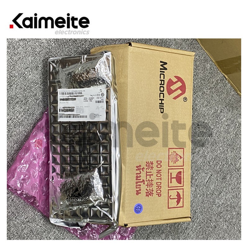 IC Integrated Circuits ATSAMD20E18A-MUT